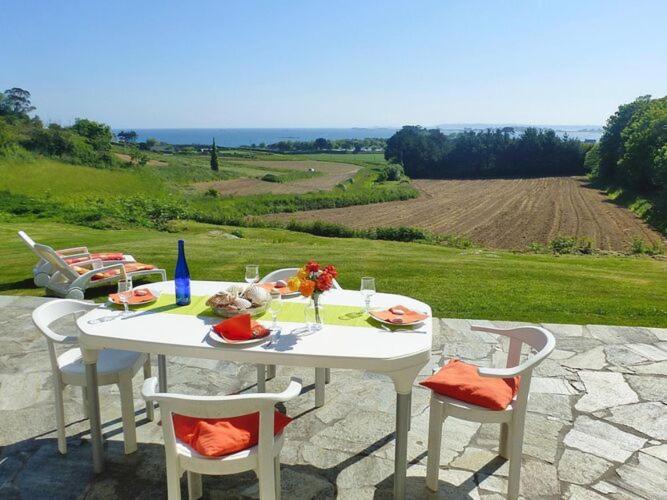Breton Granite Stone House With Fantastic Sea Views Villa Saint-Pol-de-Léon Екстериор снимка
